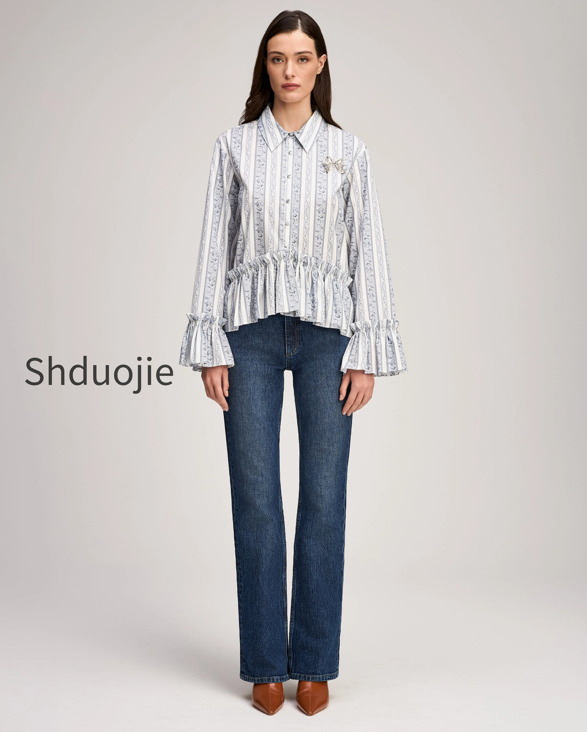 daxel-top-in-ivory-marine-blue-zw227612190z